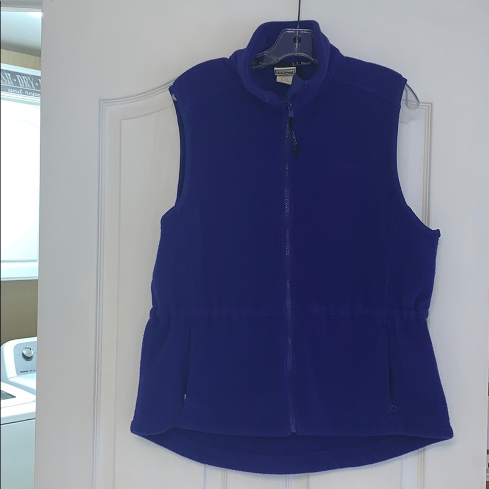 Women’s LLBean fleece vest